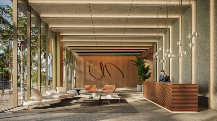 Winter Season Ownership at The Cove Residences Edgewater: What Peak Demand Means for Service, Dining, and Guest Access