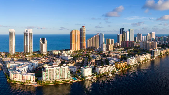 Why buyers leaving large waterfront homes should understand insurance deductibles before signing in South Florida