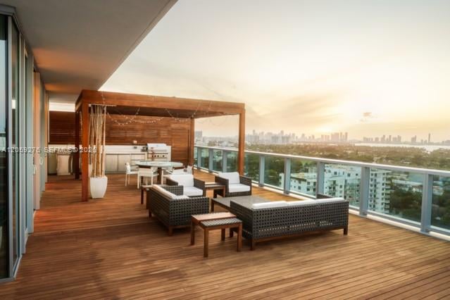 2901 COLLINS CONDO — 2901 COLLINS AVE #1602
