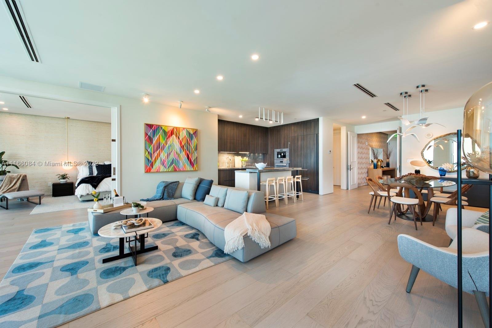 100 POINTE DR #908