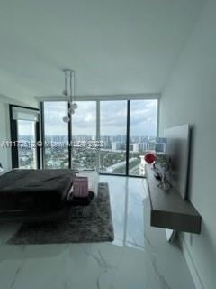 18555 COLLINS AVE #2905