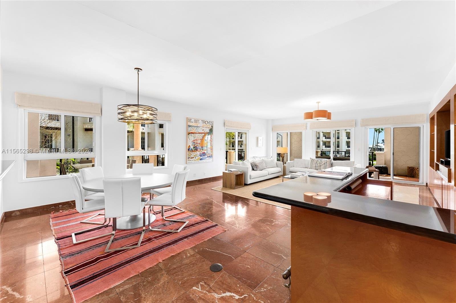 2221 FISHER ISLAND DR #3201