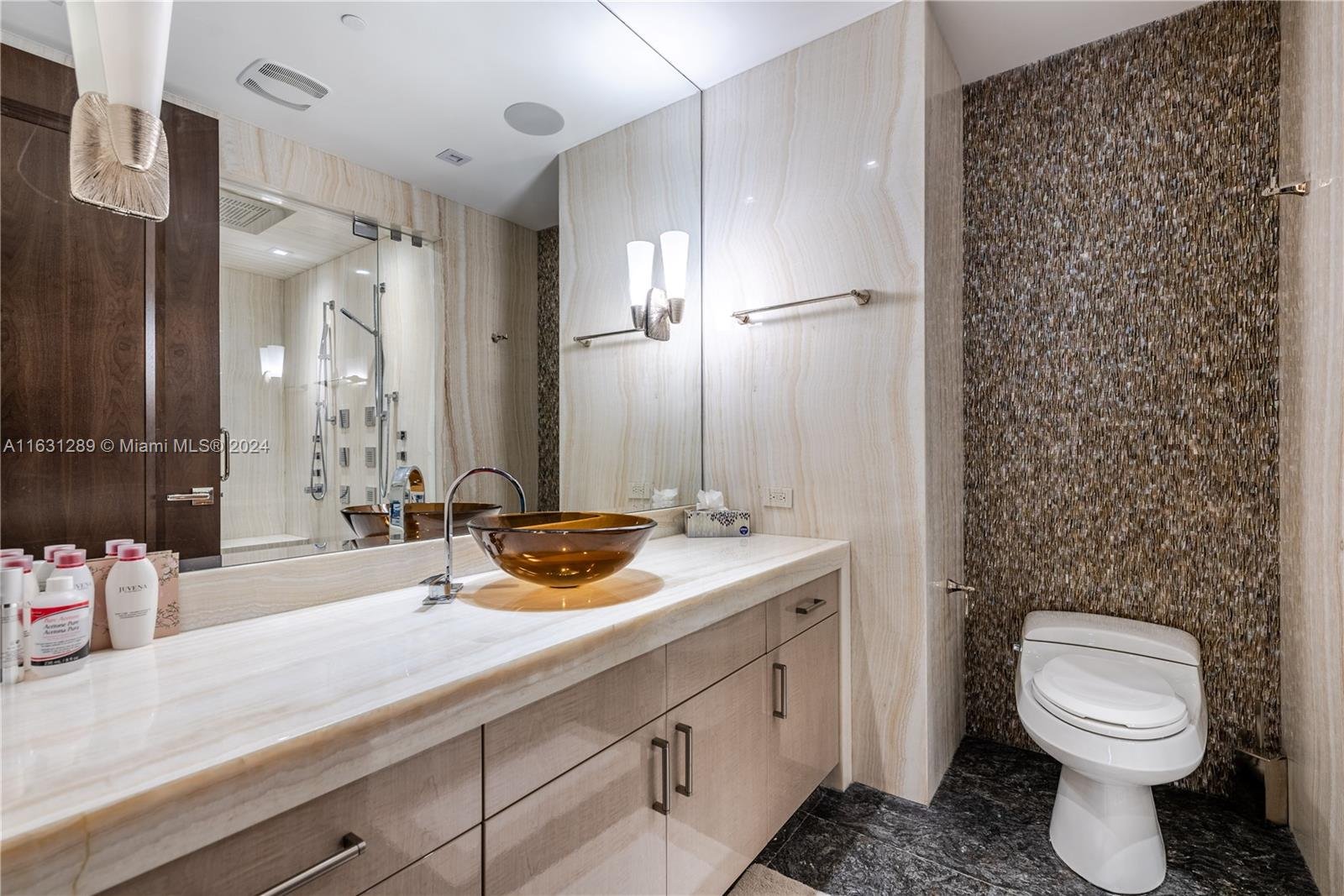 17749 COLLINS AVE #1802