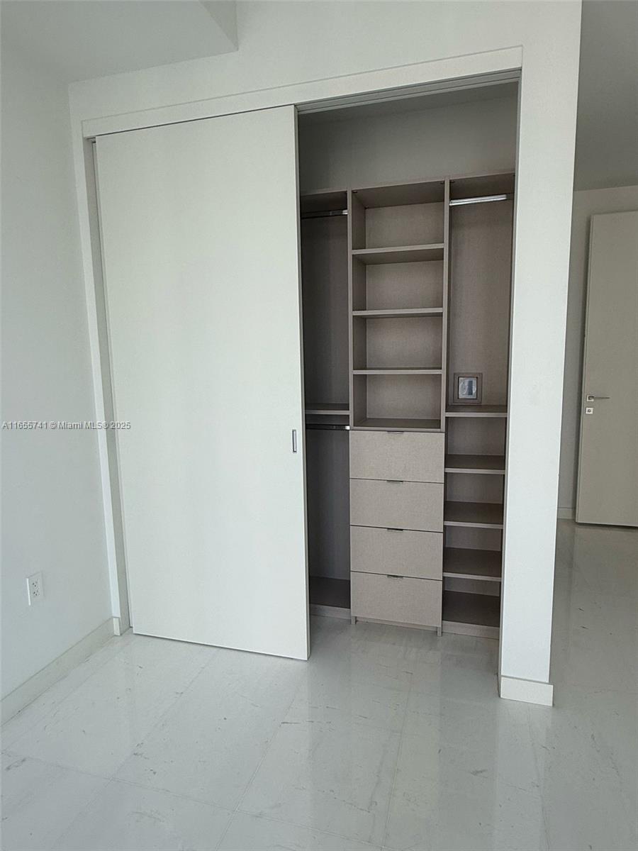 card unit