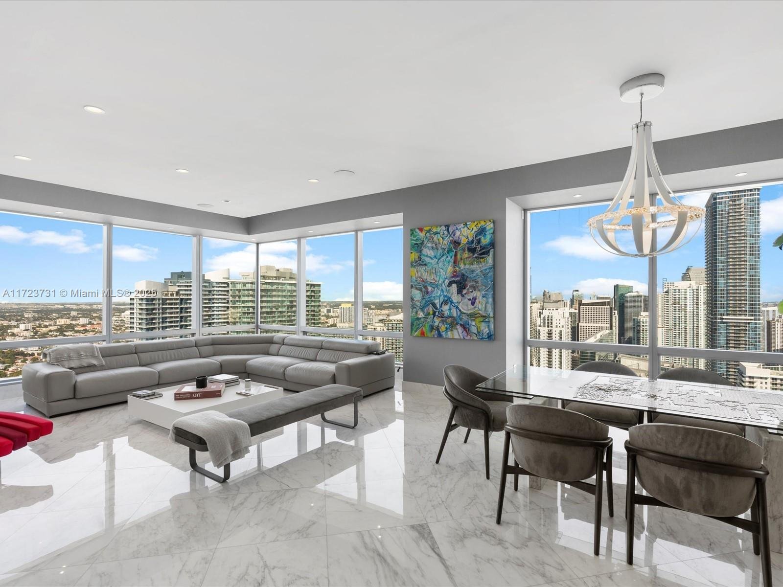 1425 BRICKELL AVE #52BC