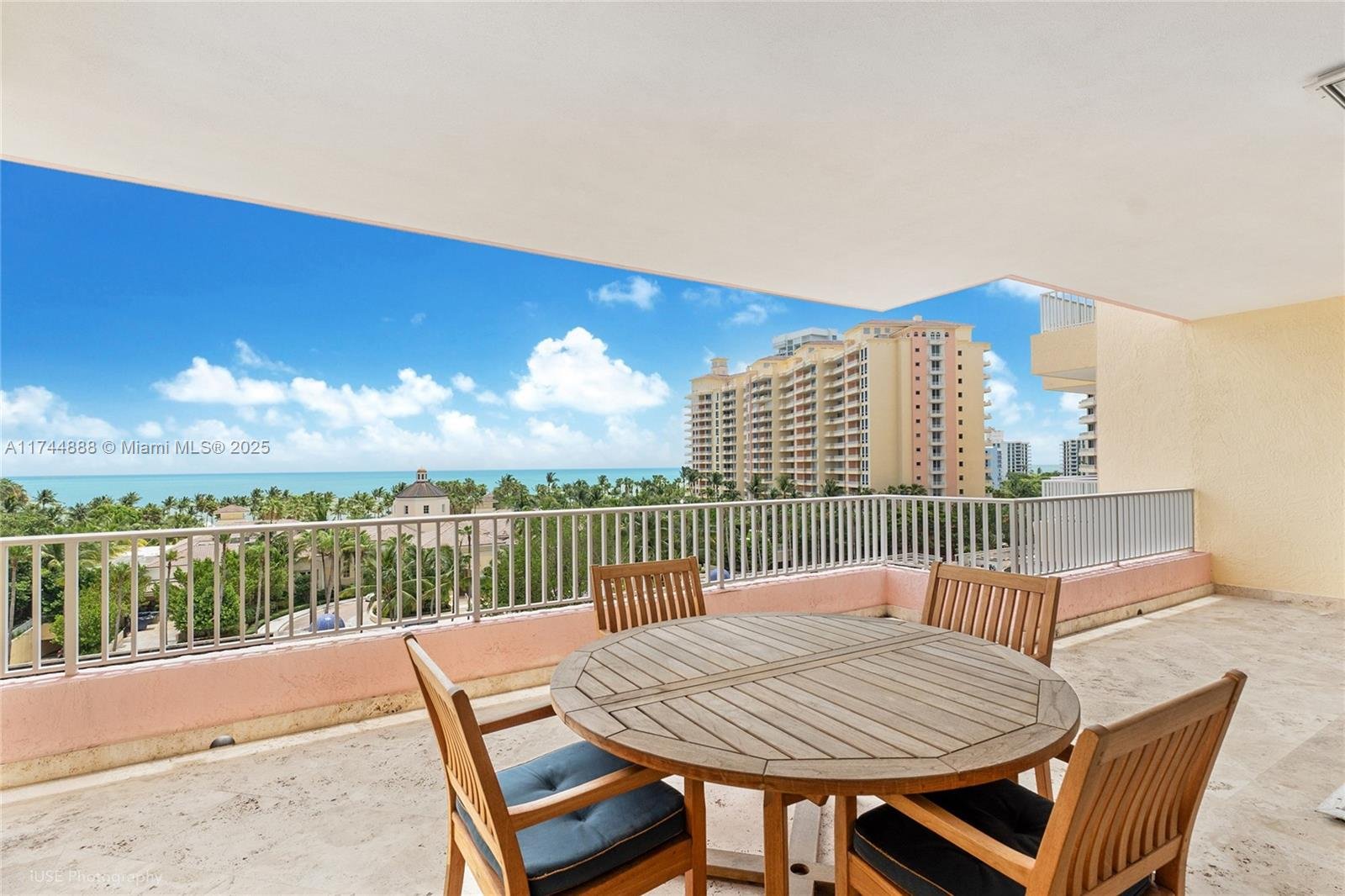 785 CRANDON BLVD #705/805