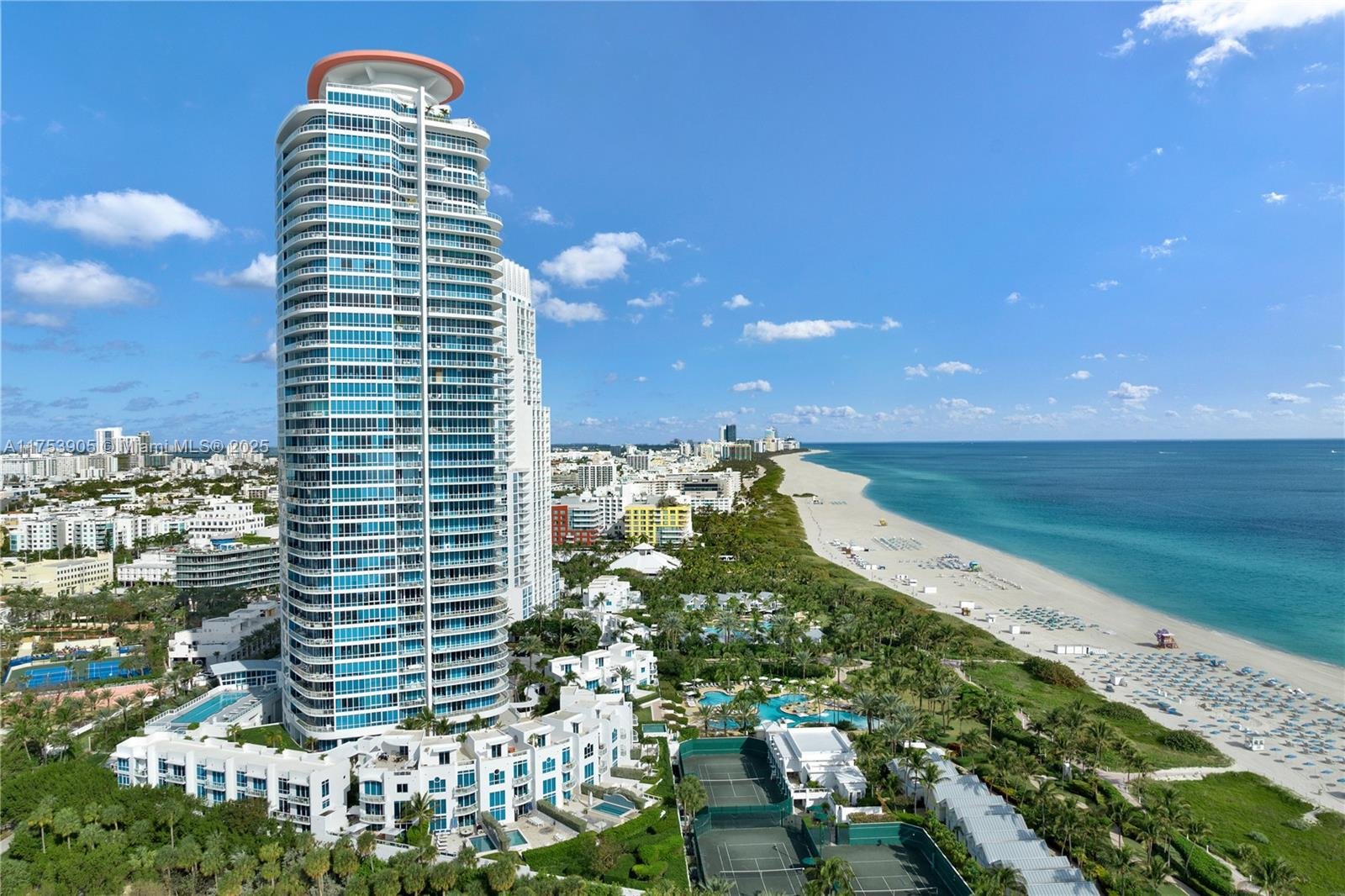 100 POINTE DR #606