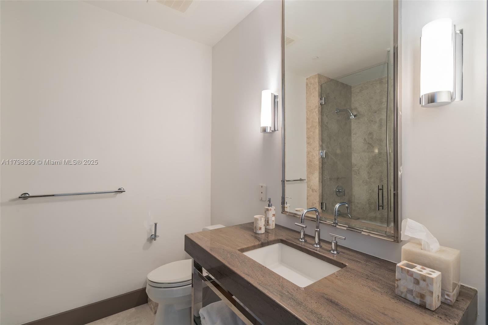 9703 COLLINS AVE #2100