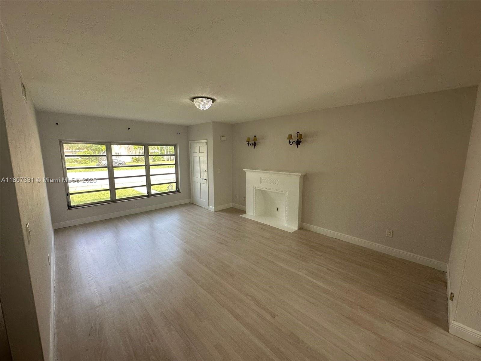 3621 PONCE DE LEON BLVD