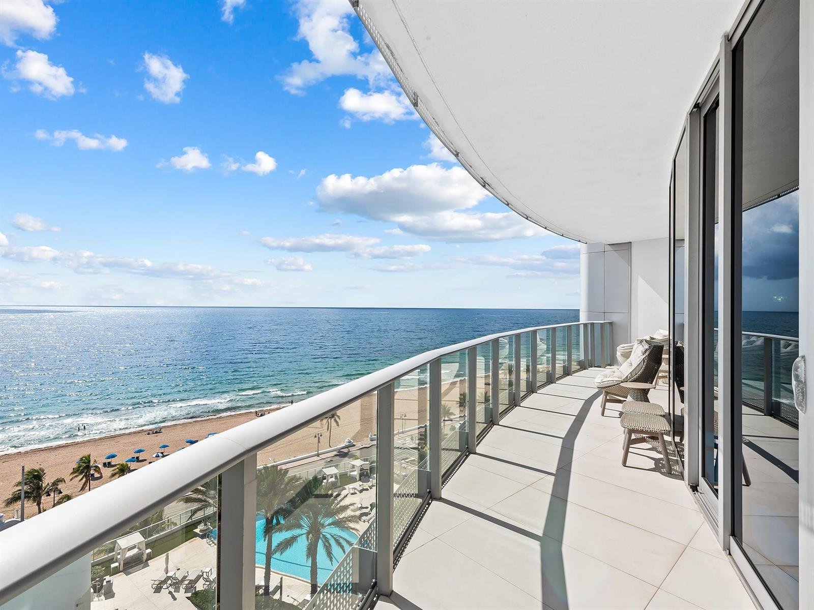 701 FORT LAUDERDALE BEACH #902