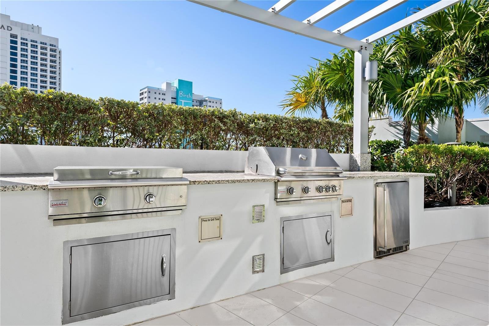 701 FORT LAUDERDALE BEACH #902