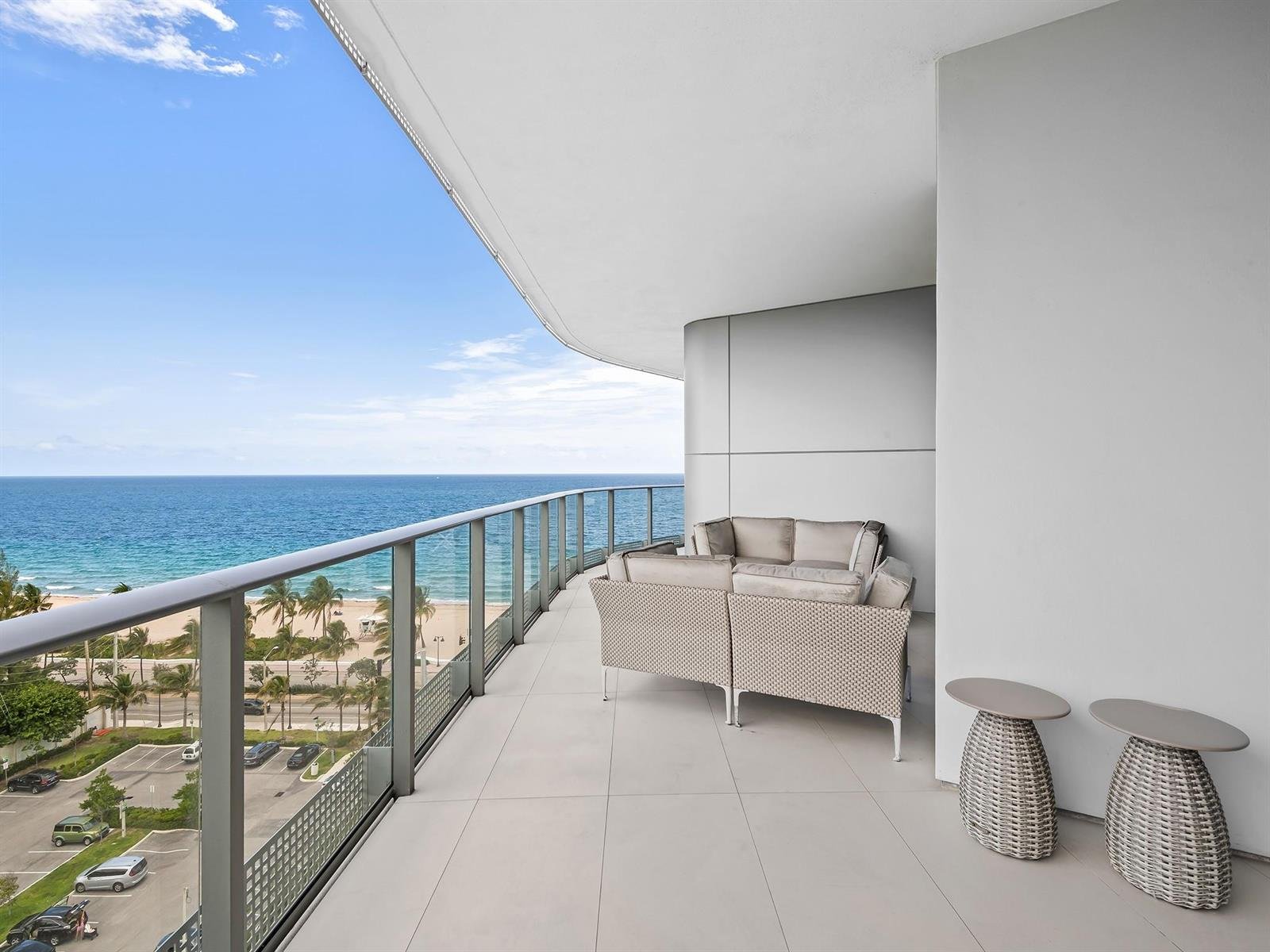 701 FORT LAUDERDALE BEACH #902