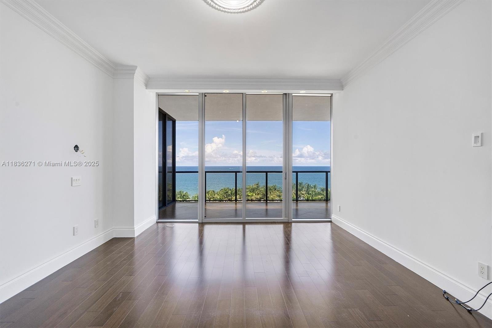 9701 COLLINS AVE #802S