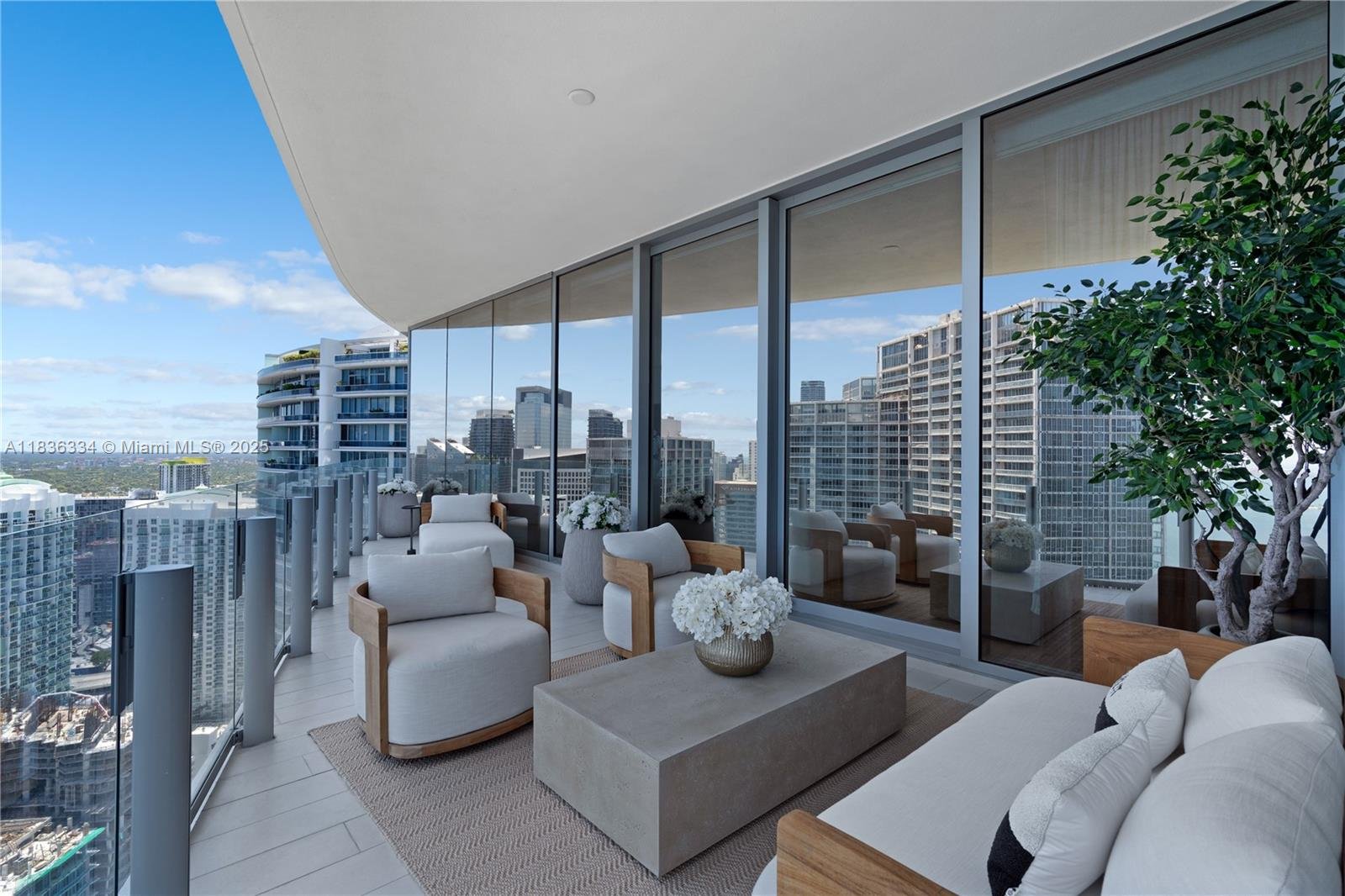 300 BISCAYNE BLVD WAY #4707
