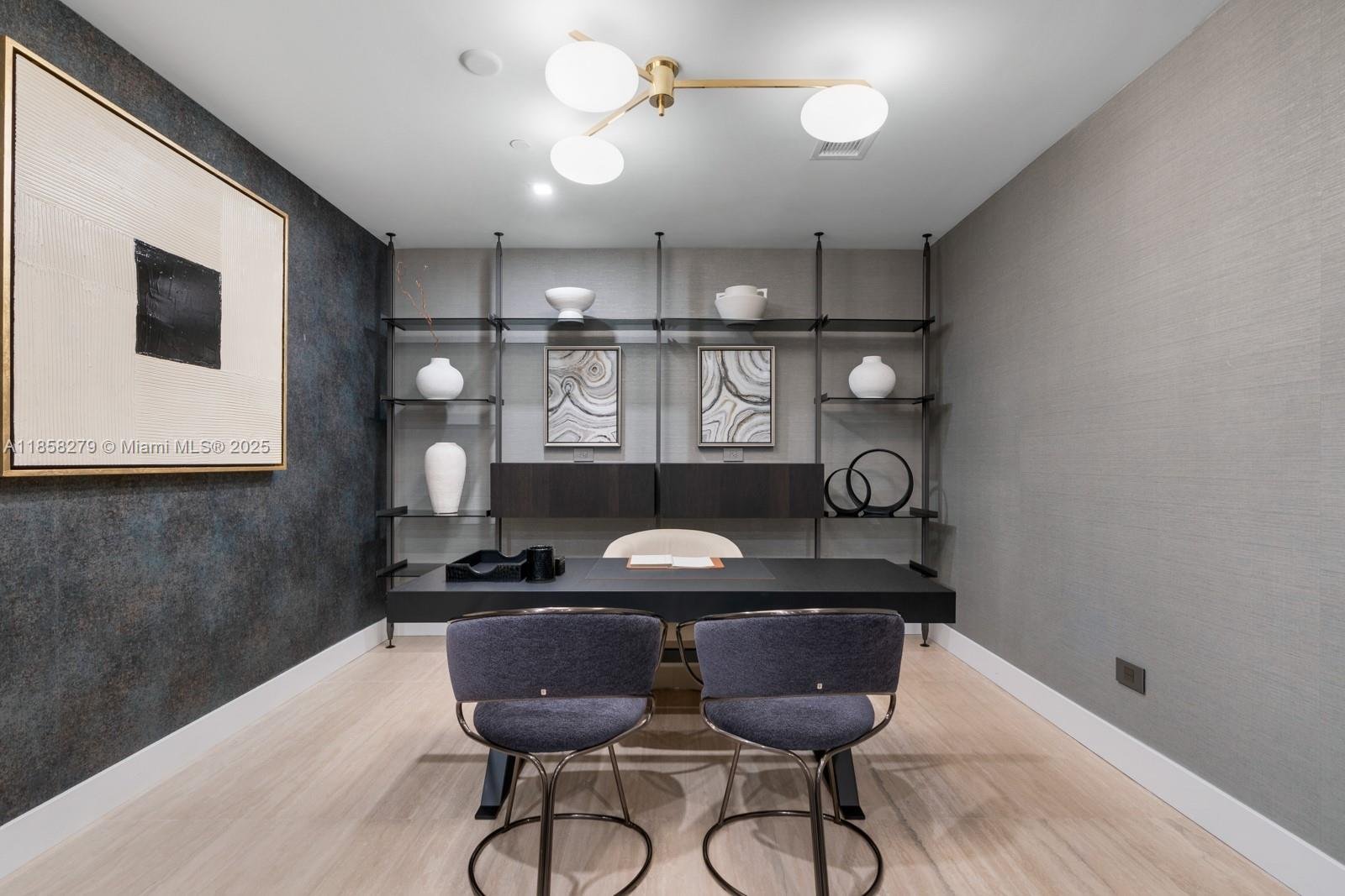 18501 COLLINS AVE #1401/02