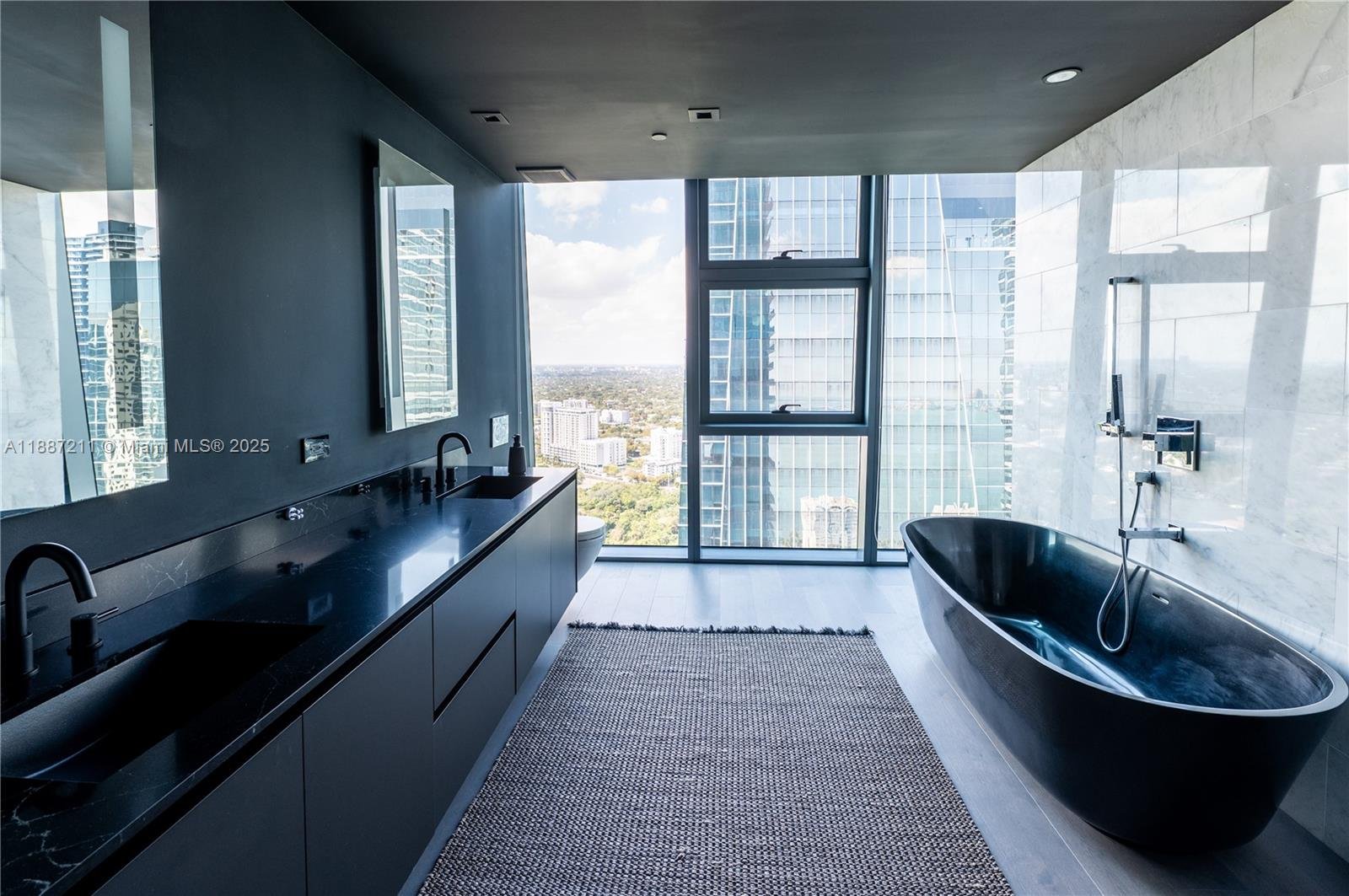 1451 BRICKELL AVE #3903