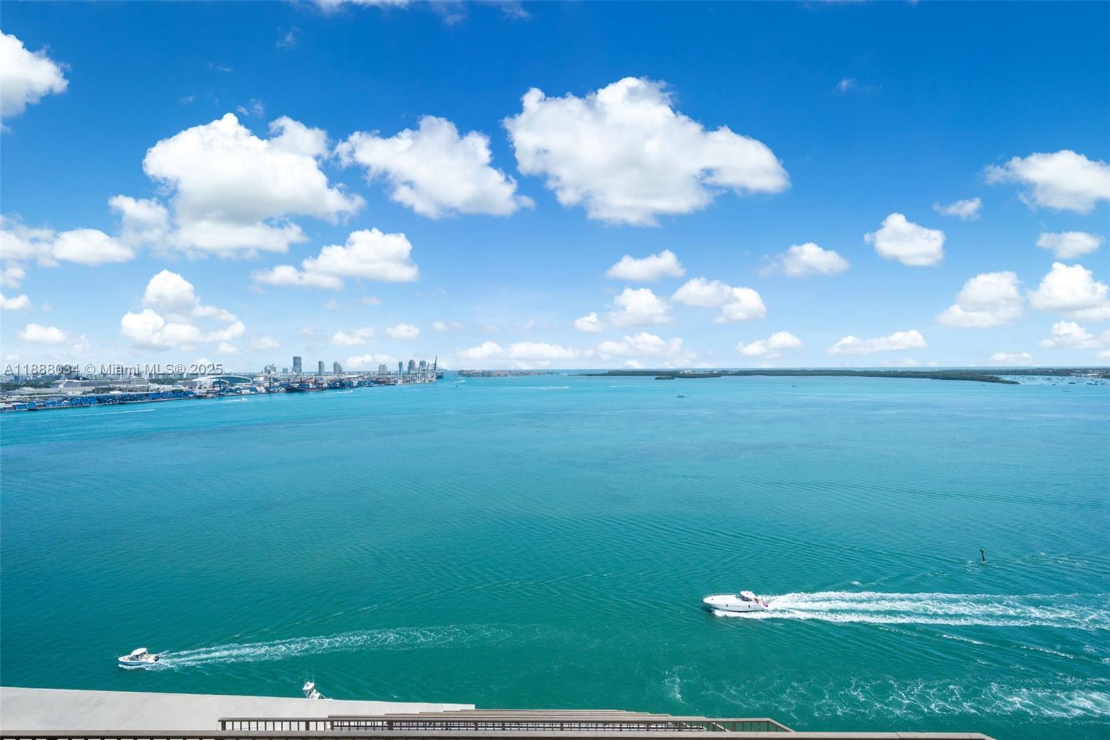 520 BRICKELL KEY DRIVE #UPH-03