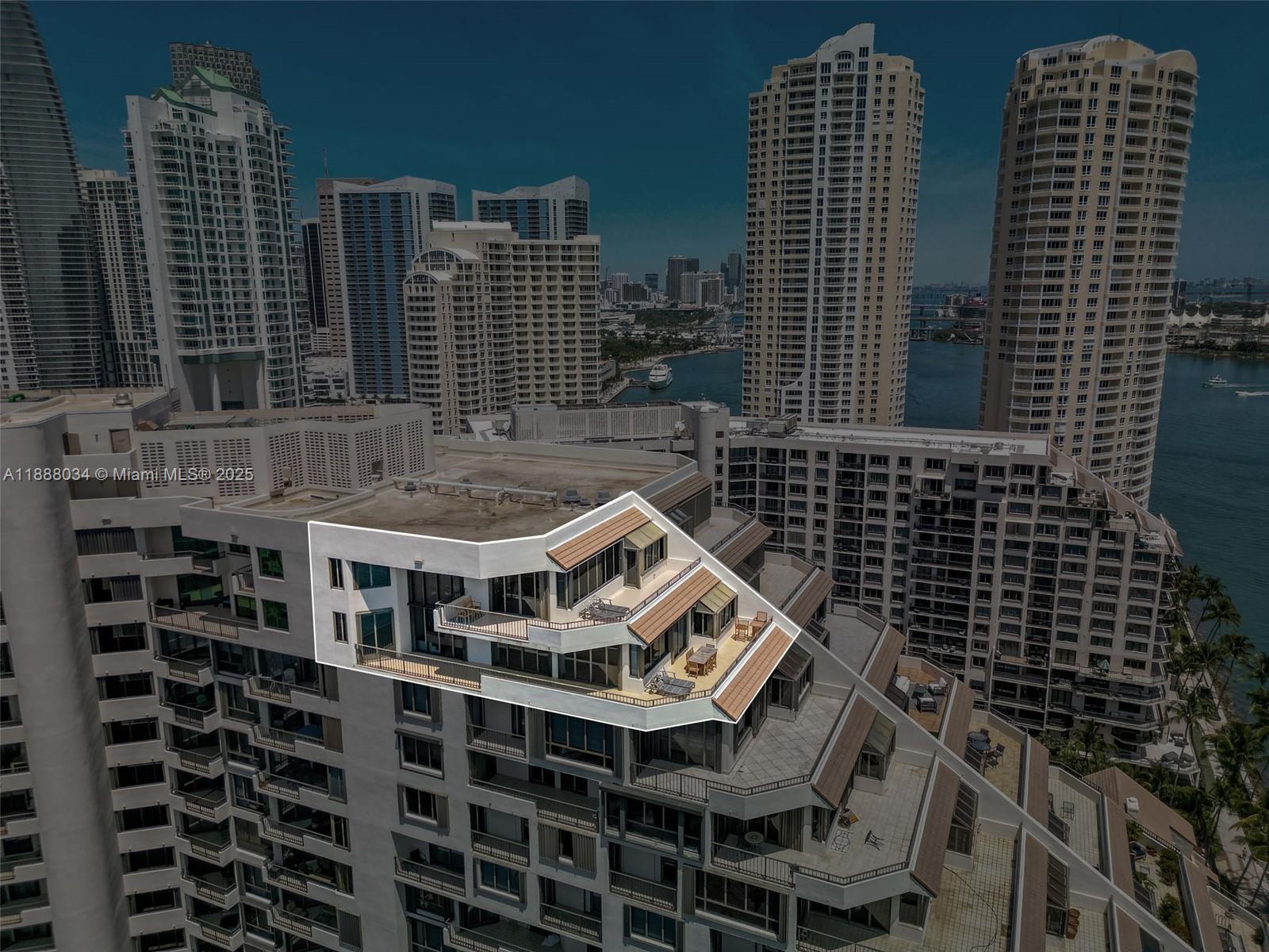 520 BRICKELL KEY DRIVE #UPH-03