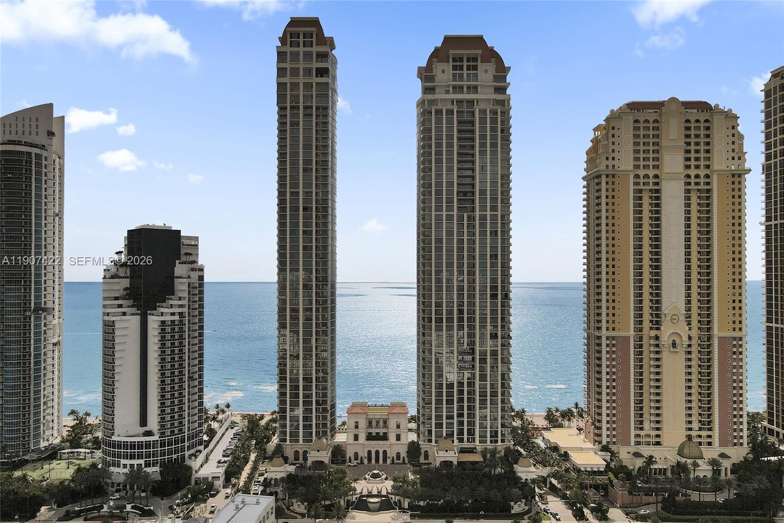 17901 COLLINS AVE #2604