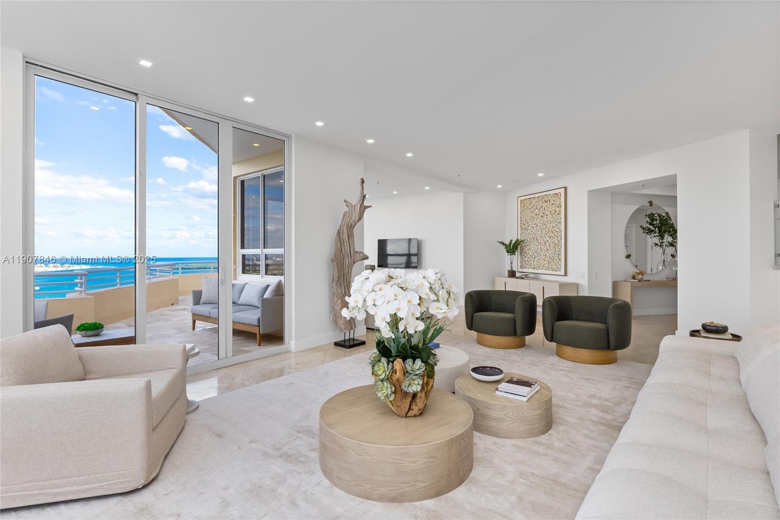 808 BRICKELL KEY DR #3901
