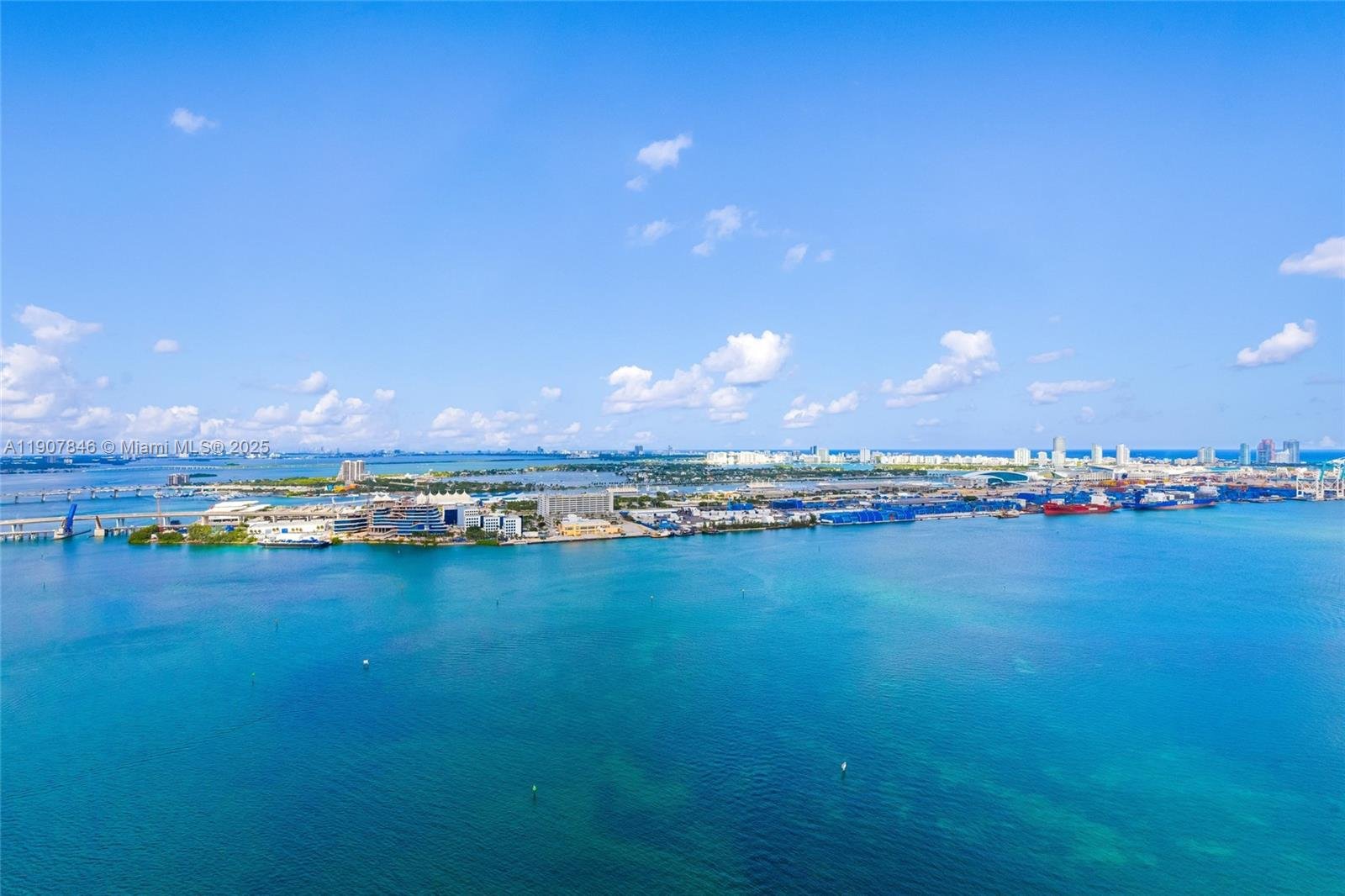 808 BRICKELL KEY DR #3901