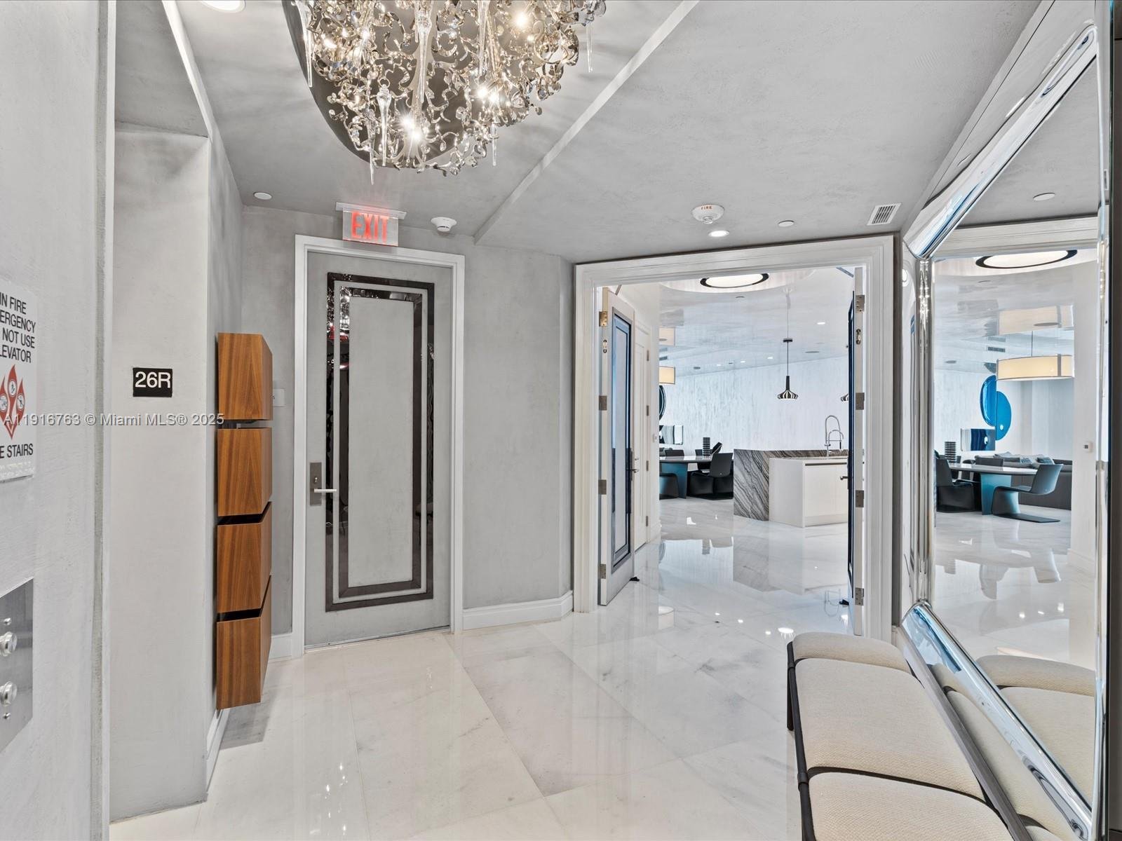17901 COLLINS AVE #2602