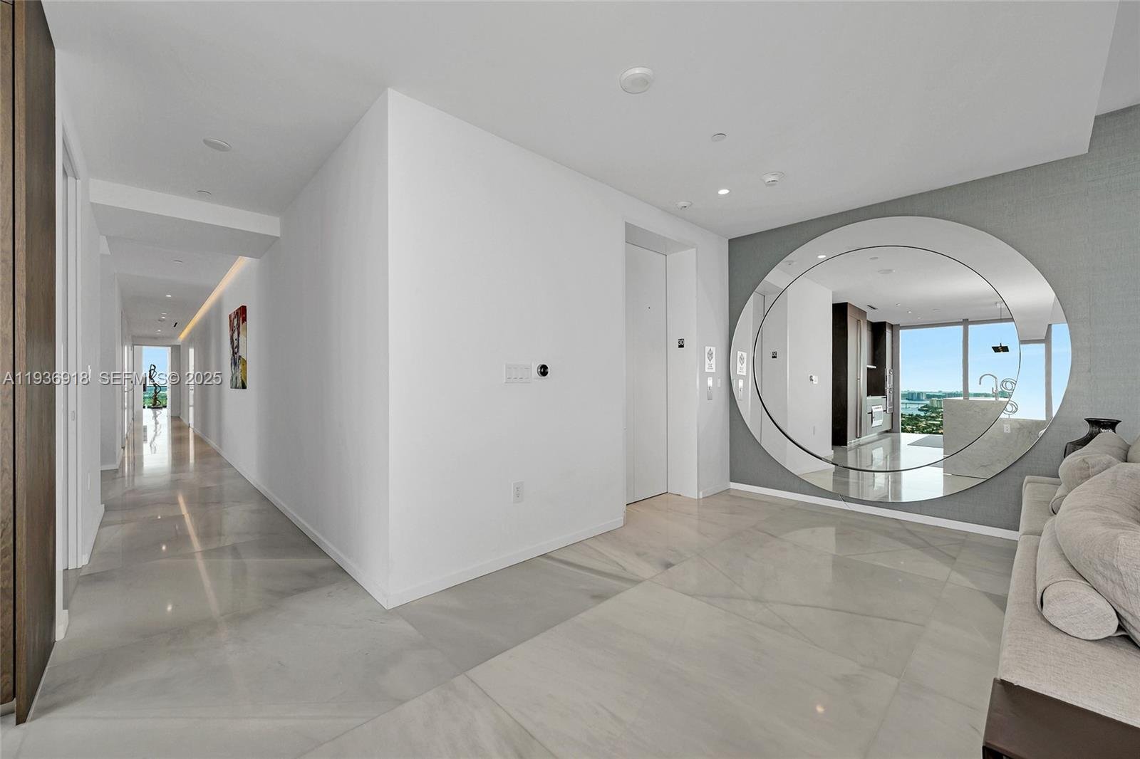 2000 OCEAN DR #30B