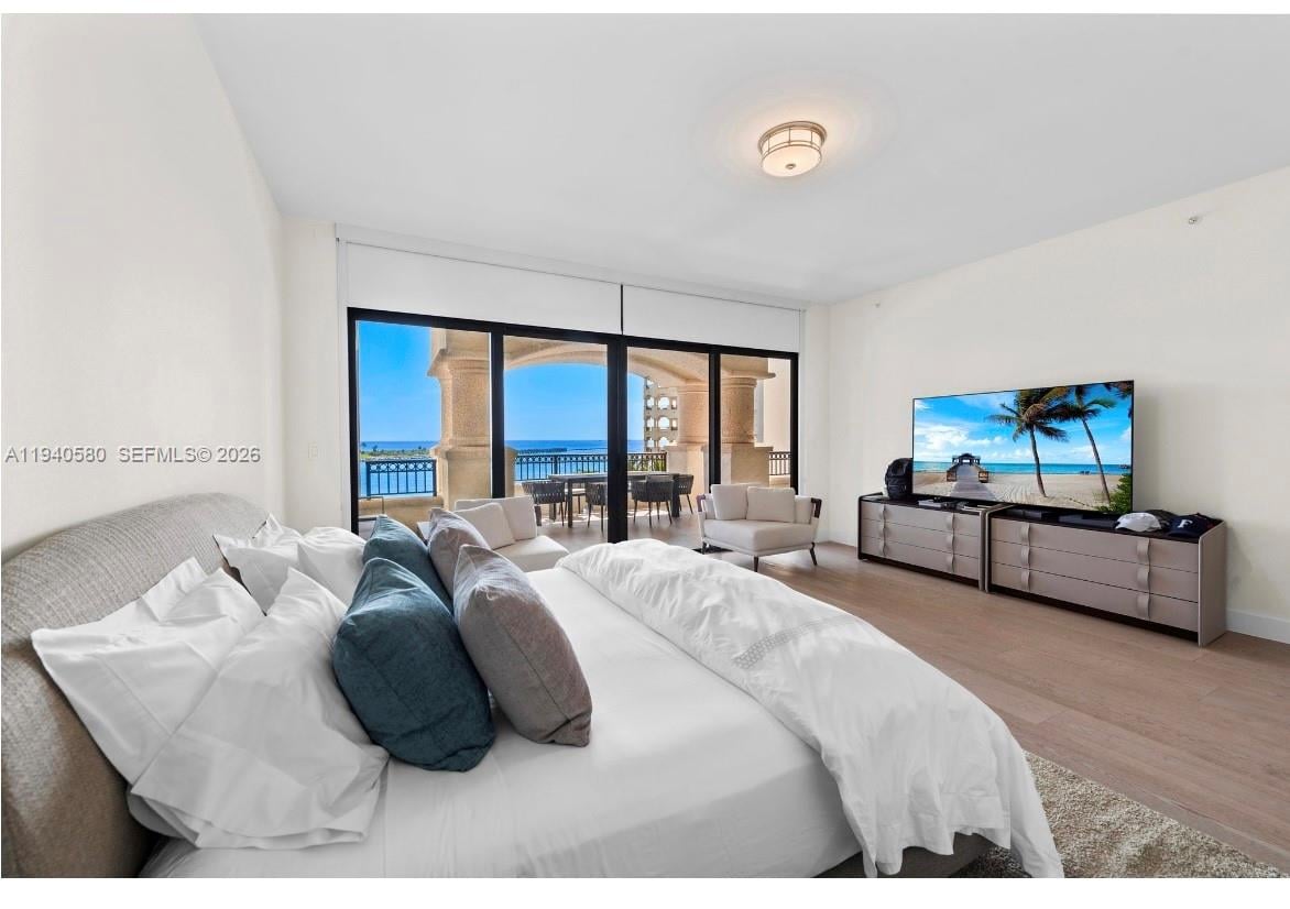 7055 FISHER ISLAND DR #7055