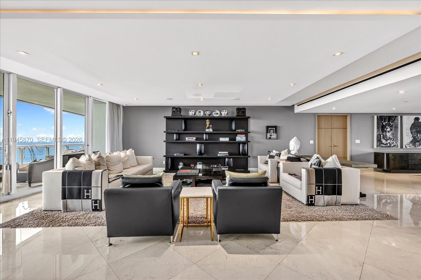1643 BRICKELL AVE #3904