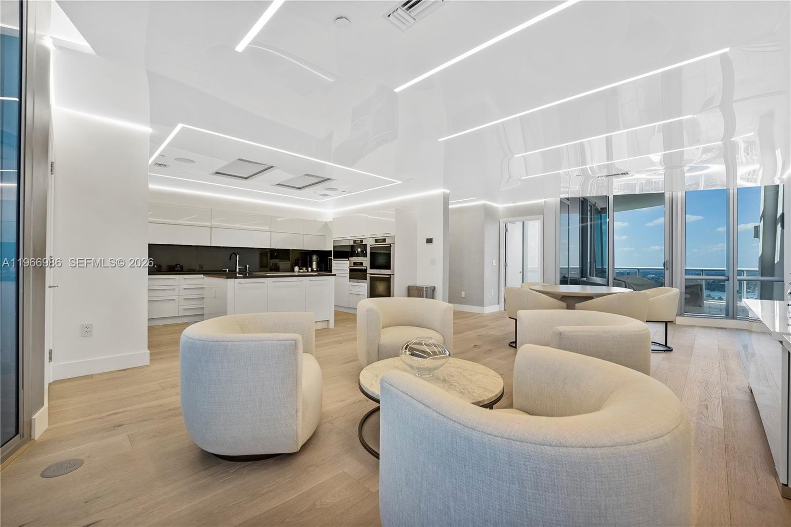 17121 COLLINS AVE #4803