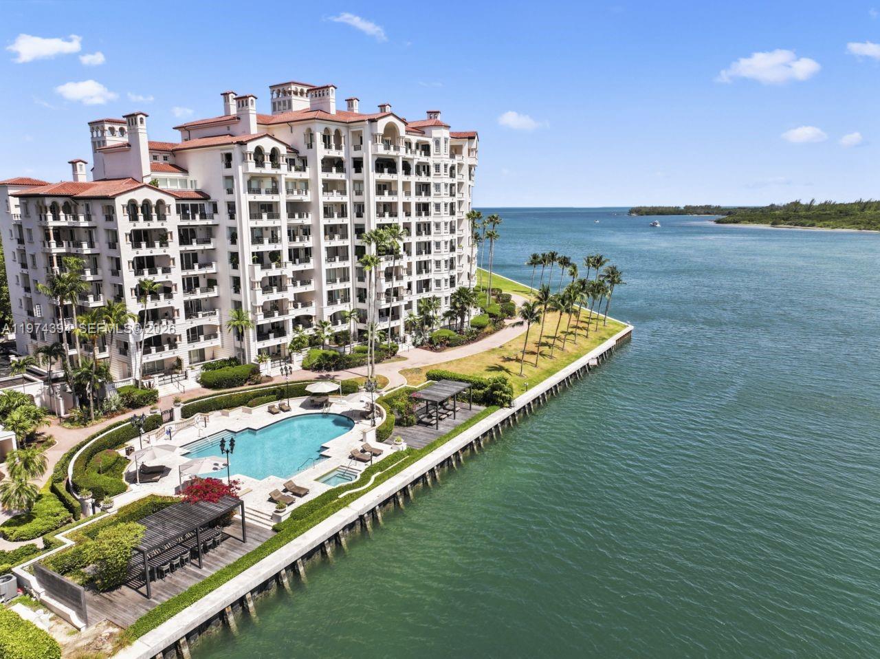 5266 FISHER ISLAND DR #5266