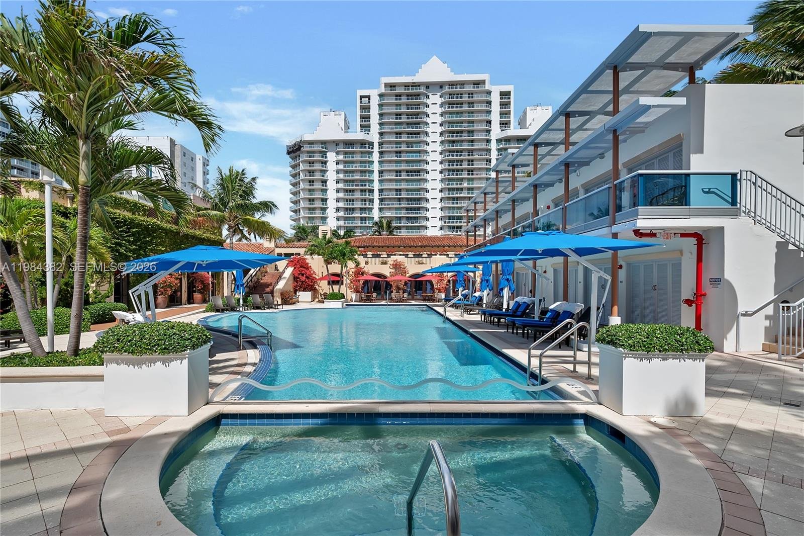 5959 COLLINS AVE #1503
