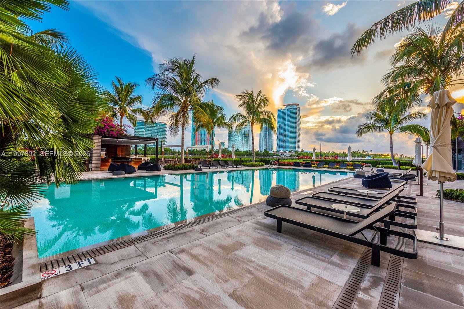 6882 FISHER ISLAND DR #6882