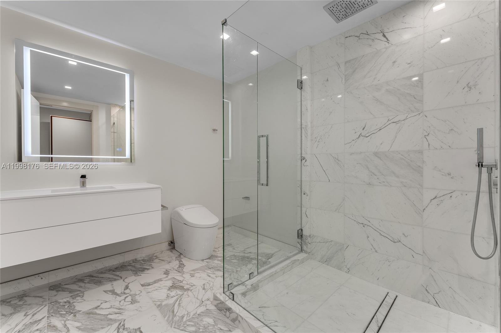 7445 FISHER ISLAND DR #7445
