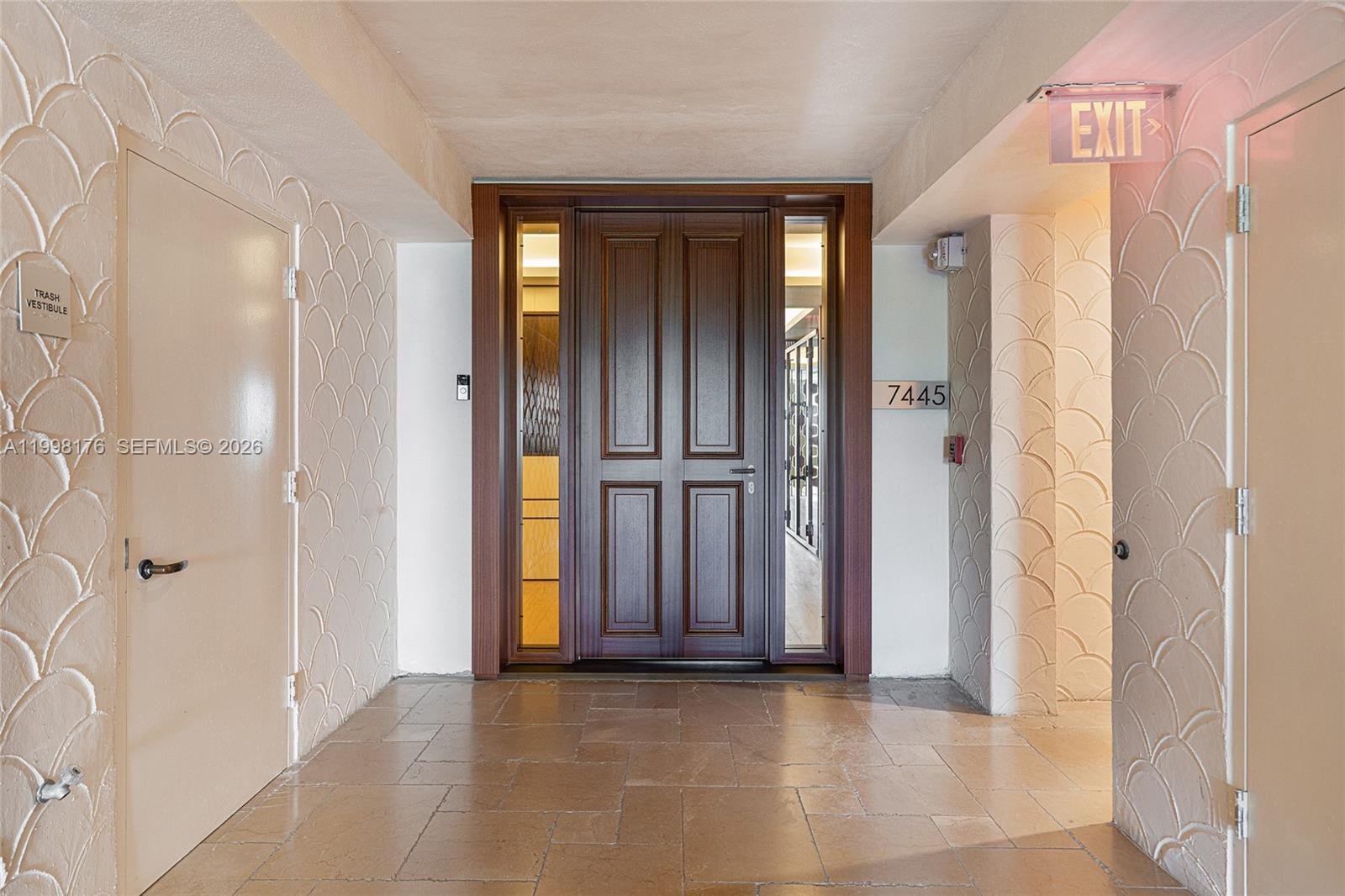 7445 FISHER ISLAND DR #7445
