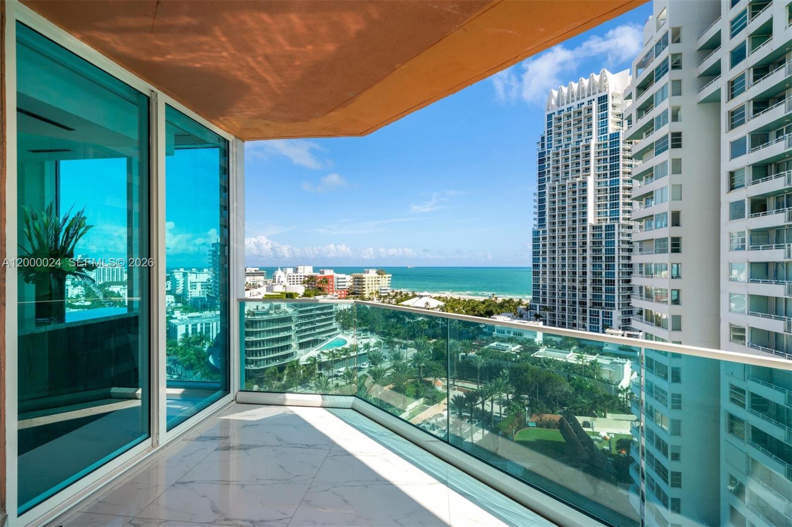 300 POINTE DR #1501