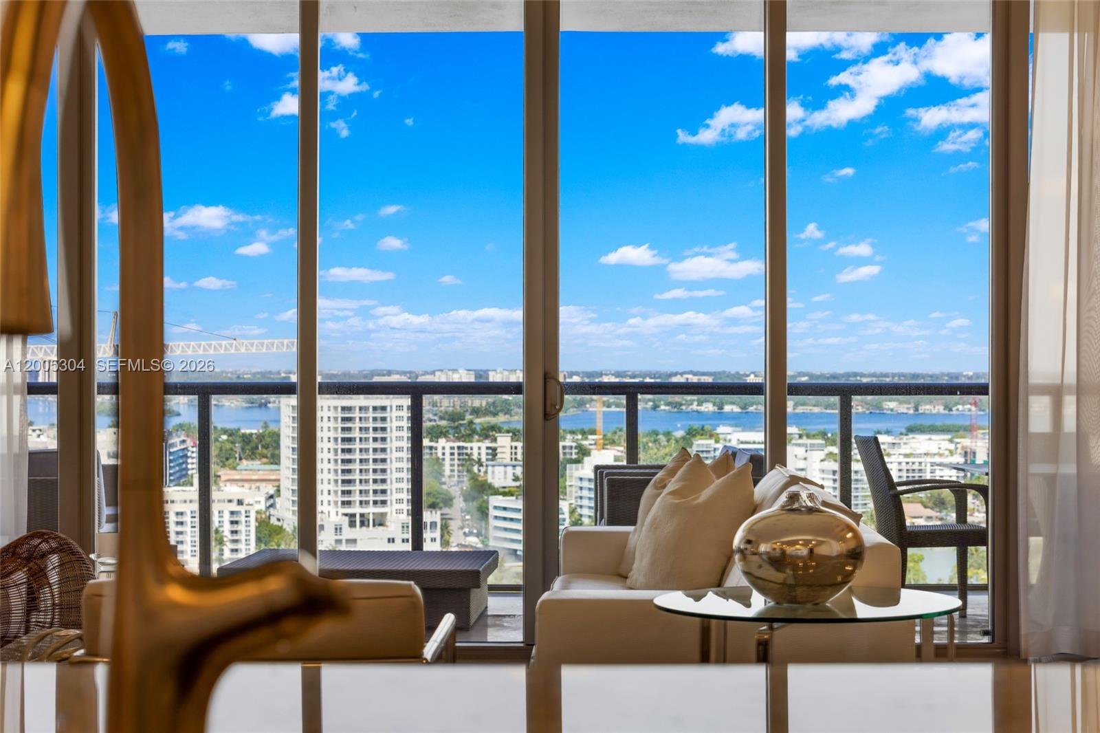 9705 COLLINS AVE #1805N