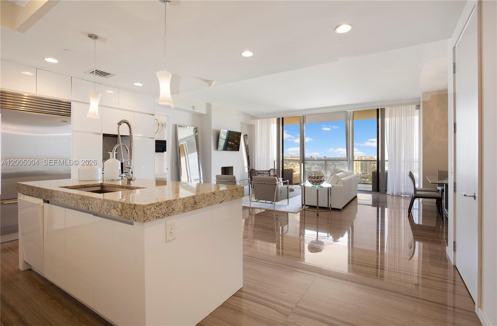 9705 COLLINS AVE #1805N