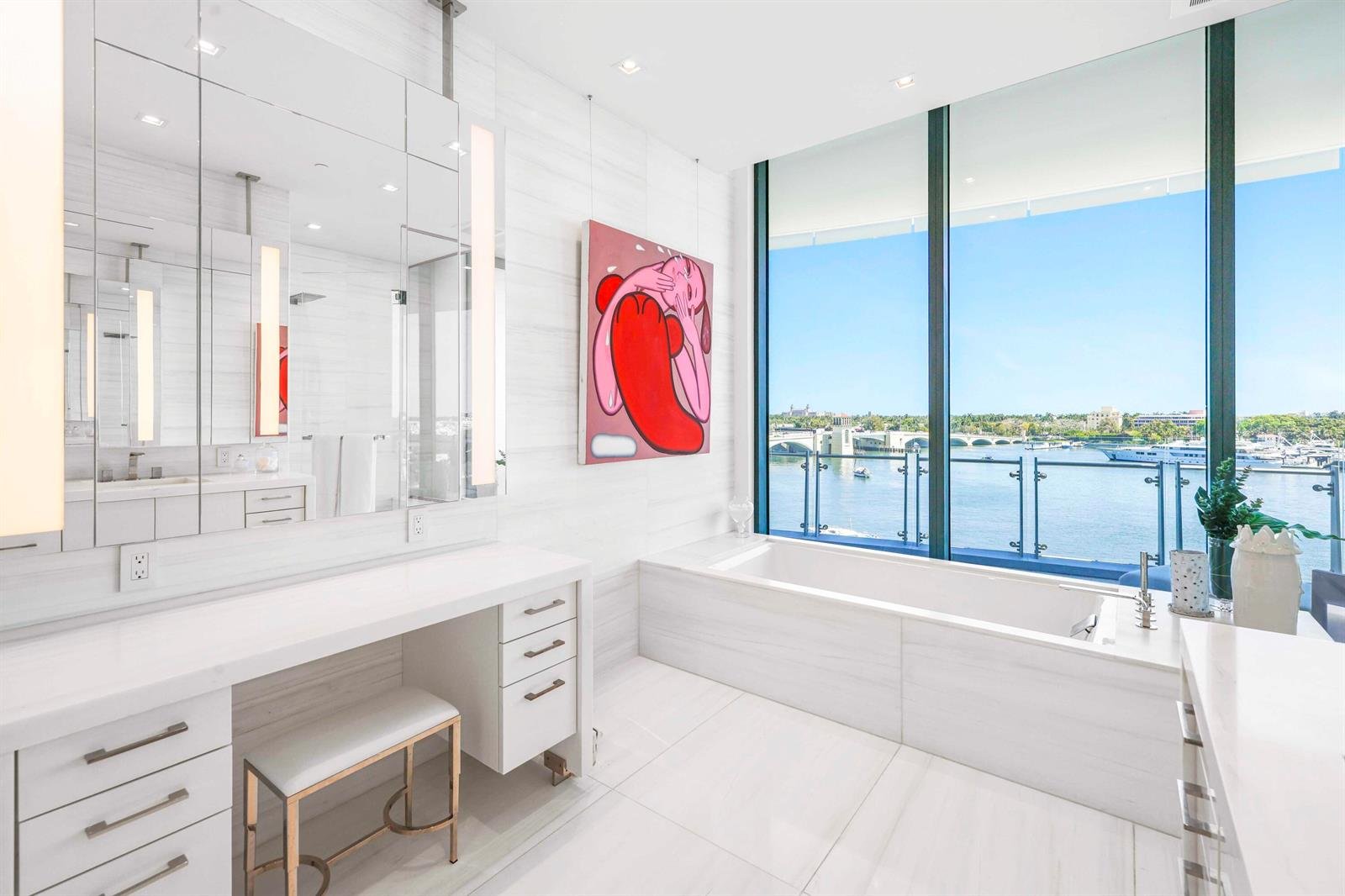 1100 FLAGLER #601