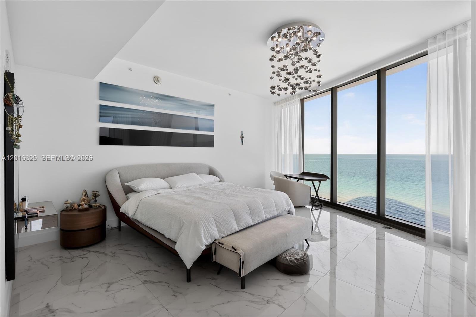 15701 COLLINS AVE #805