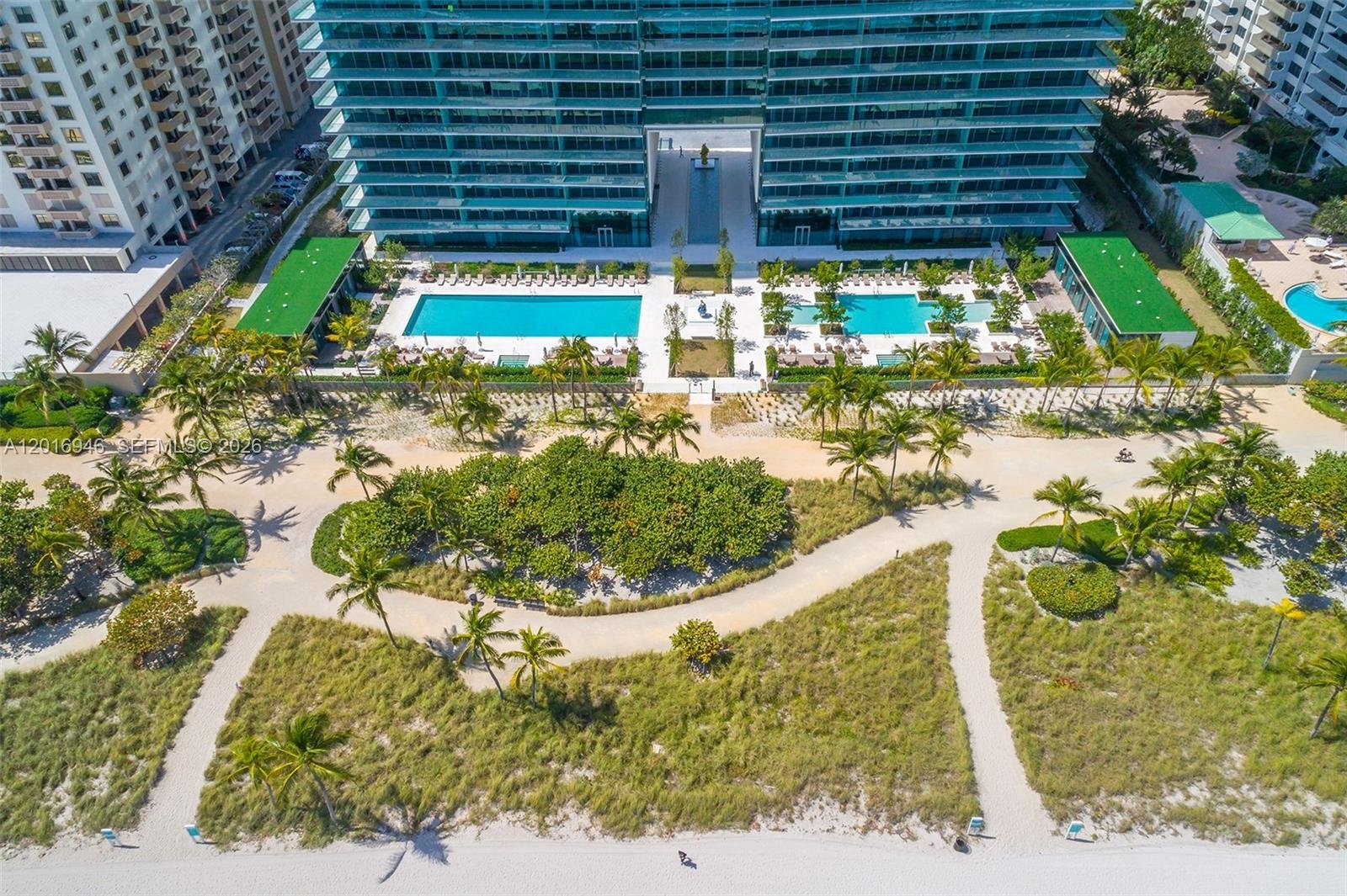 10201 COLLINS AVE #1806