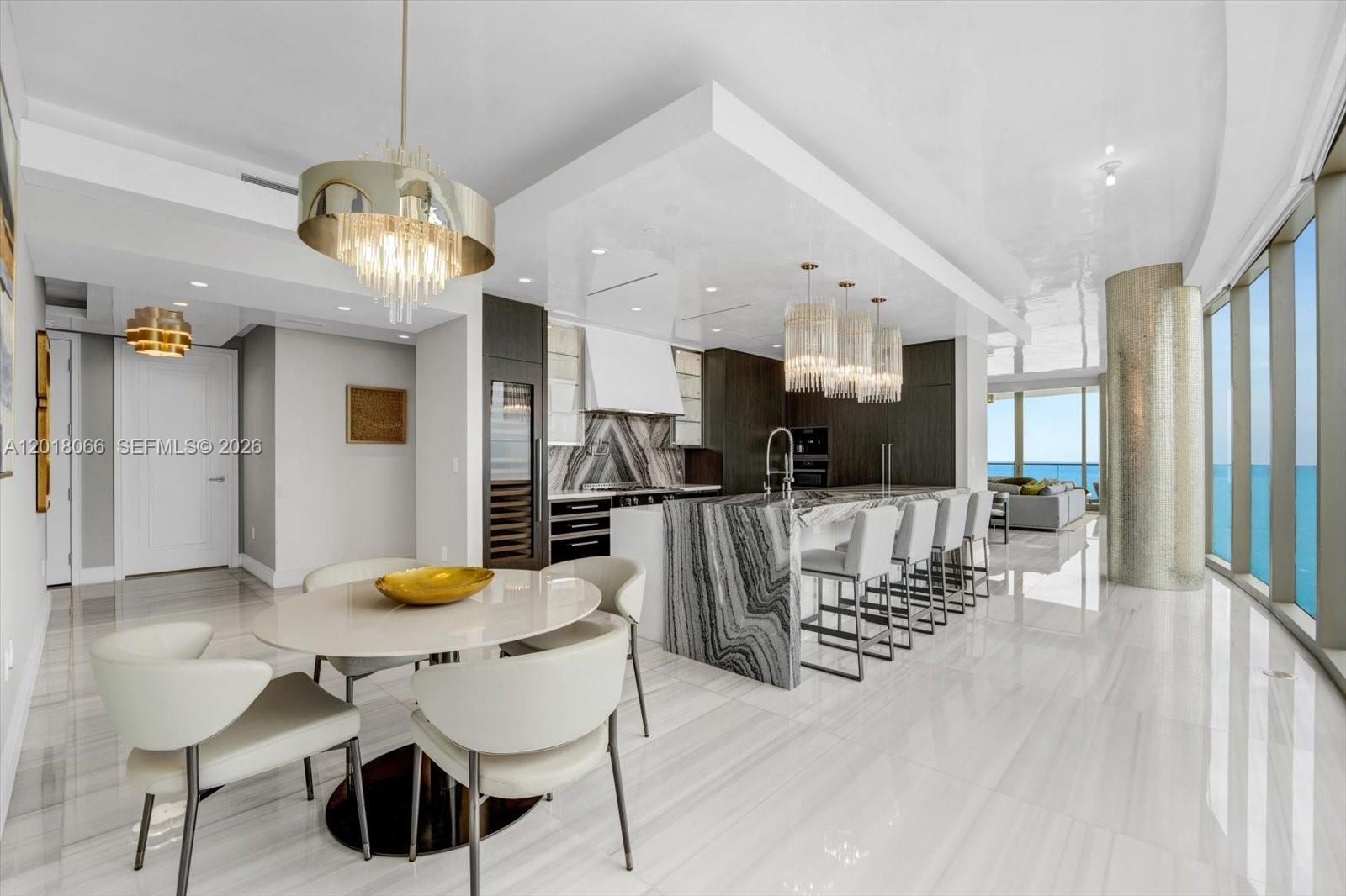 17901 COLLINS AVE #2704