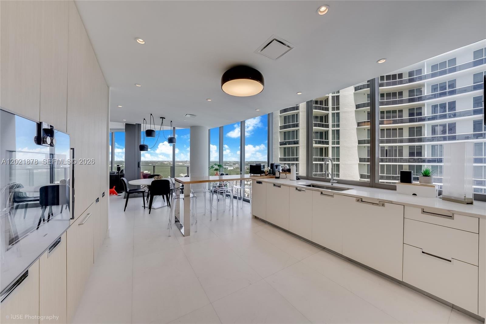 15701 COLLINS AVE #3001