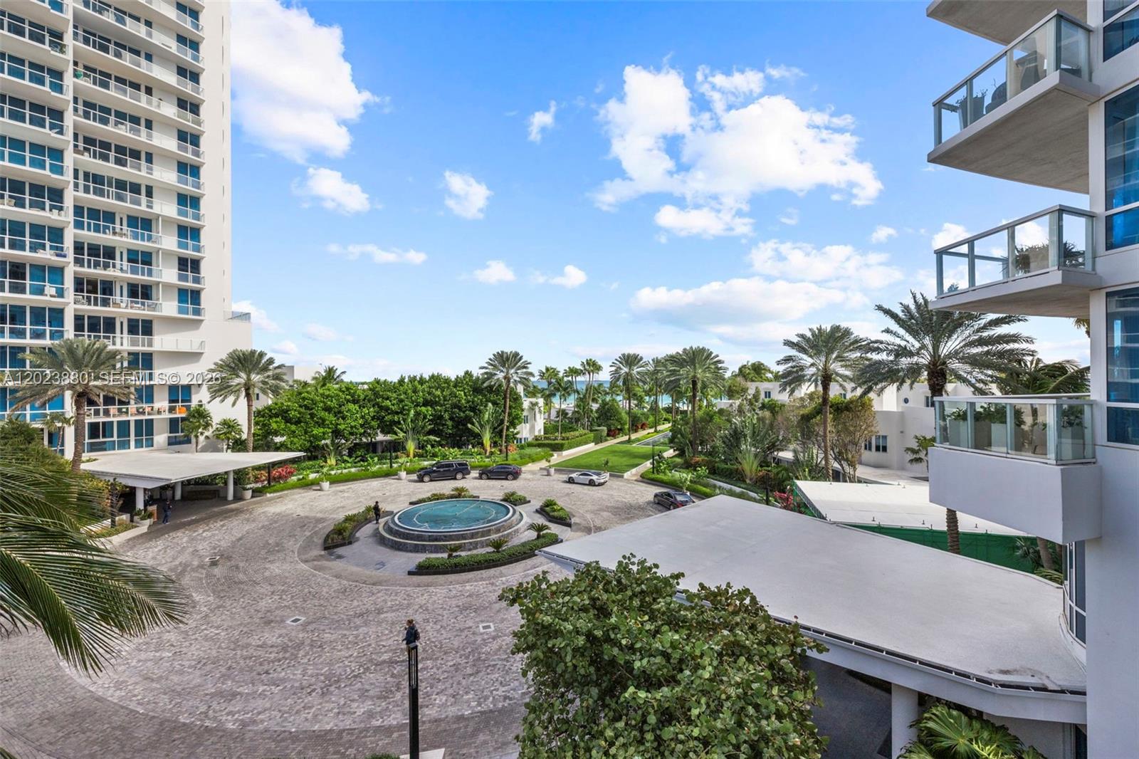 100 POINTE DR #509
