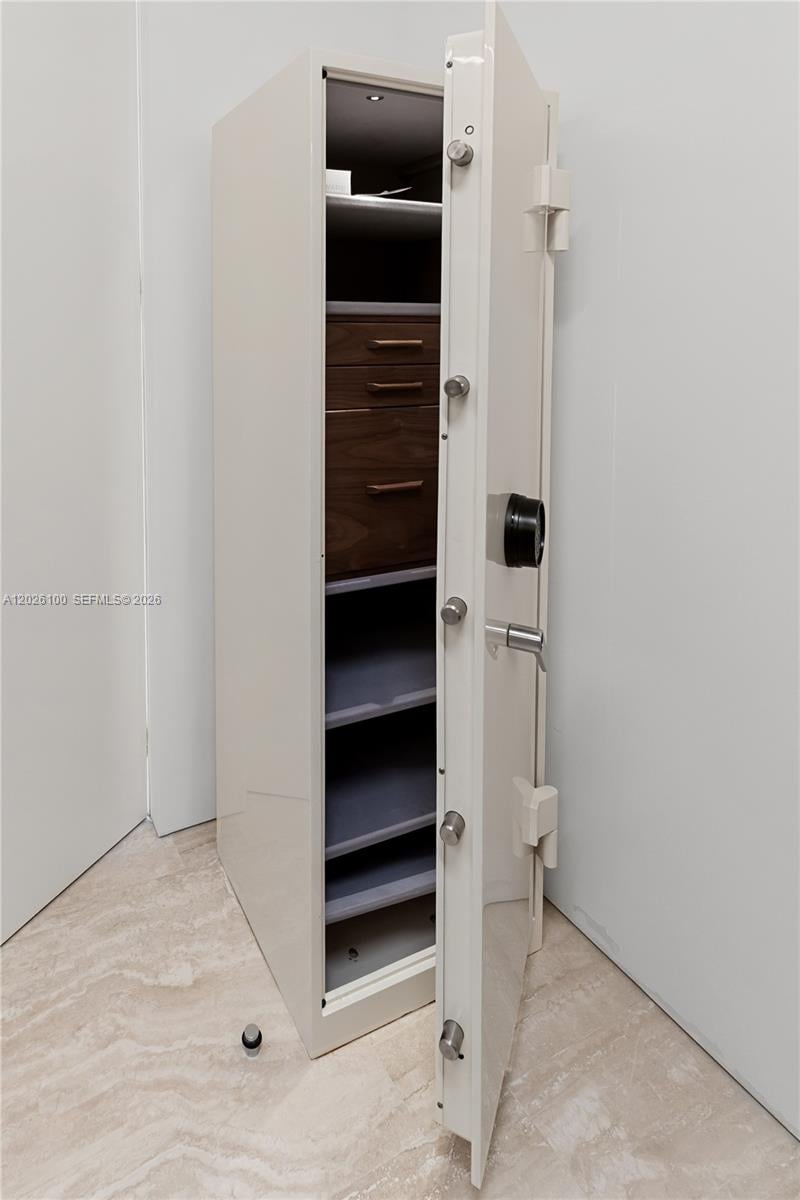 card unit