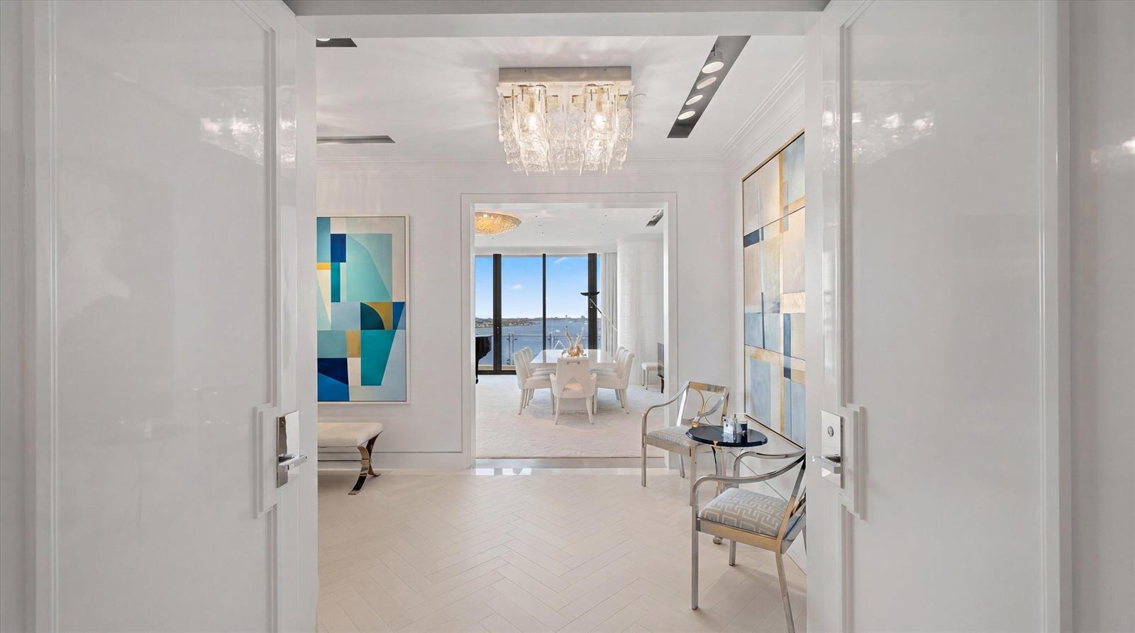 1100 FLAGLER #804