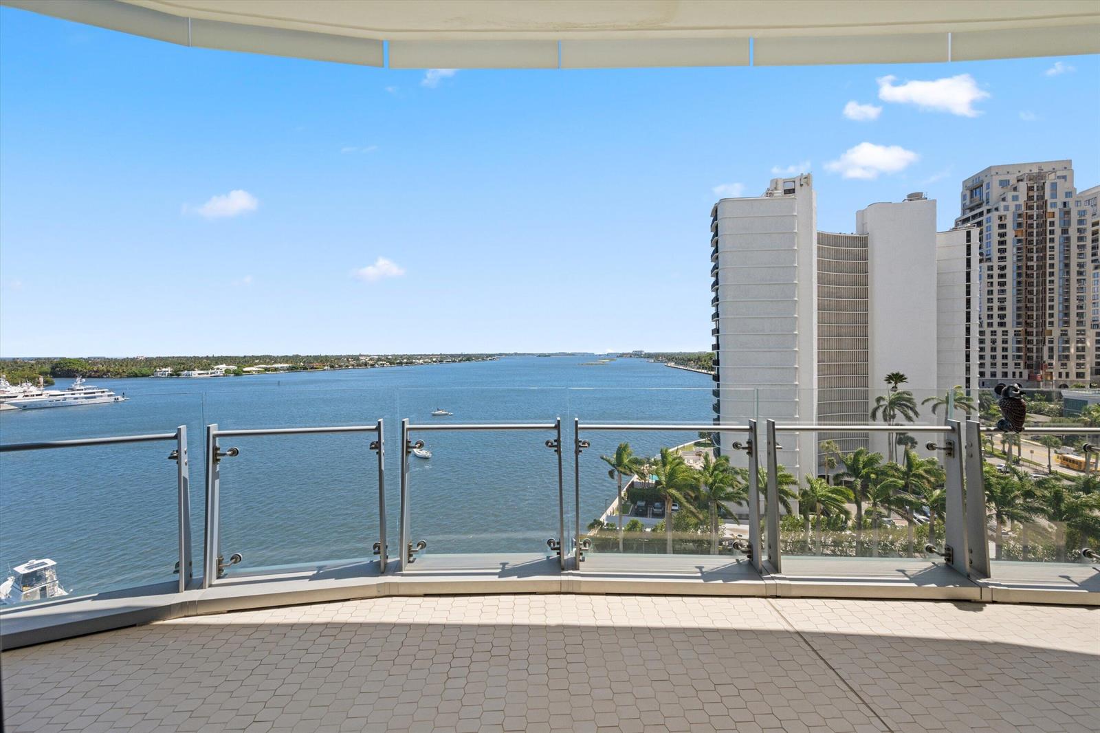1100 FLAGLER #804