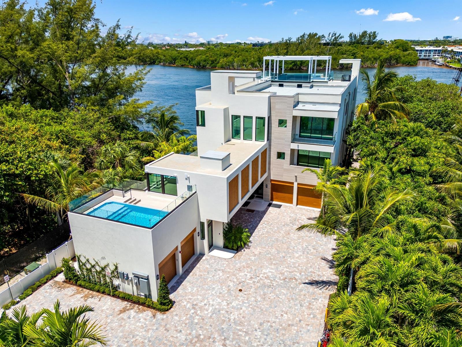 900 LAGO MAR #Penthouse