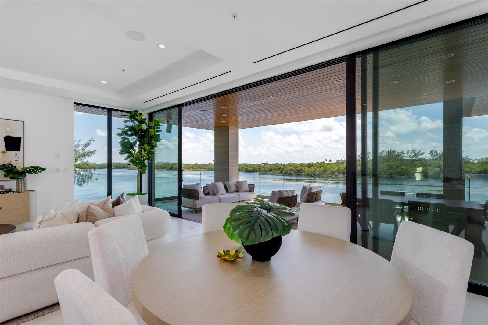 900 LAGO MAR #Penthouse