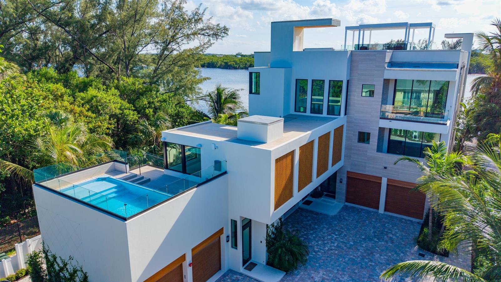 900 LAGO MAR #Penthouse